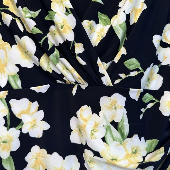 Lauren Ralph Lauren Women’s Navy Yellow Floral Pullover Stretchy Dress Size 14 - Picture 5 of 11